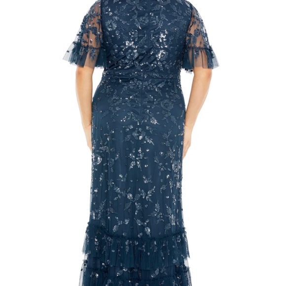 MAC DUGGAL PLUS SIZE NAVY SEQUINED FLUTTER SLEEVE FAUX WRAP V-NECK TIERED GOWN - Picture 2 of 10